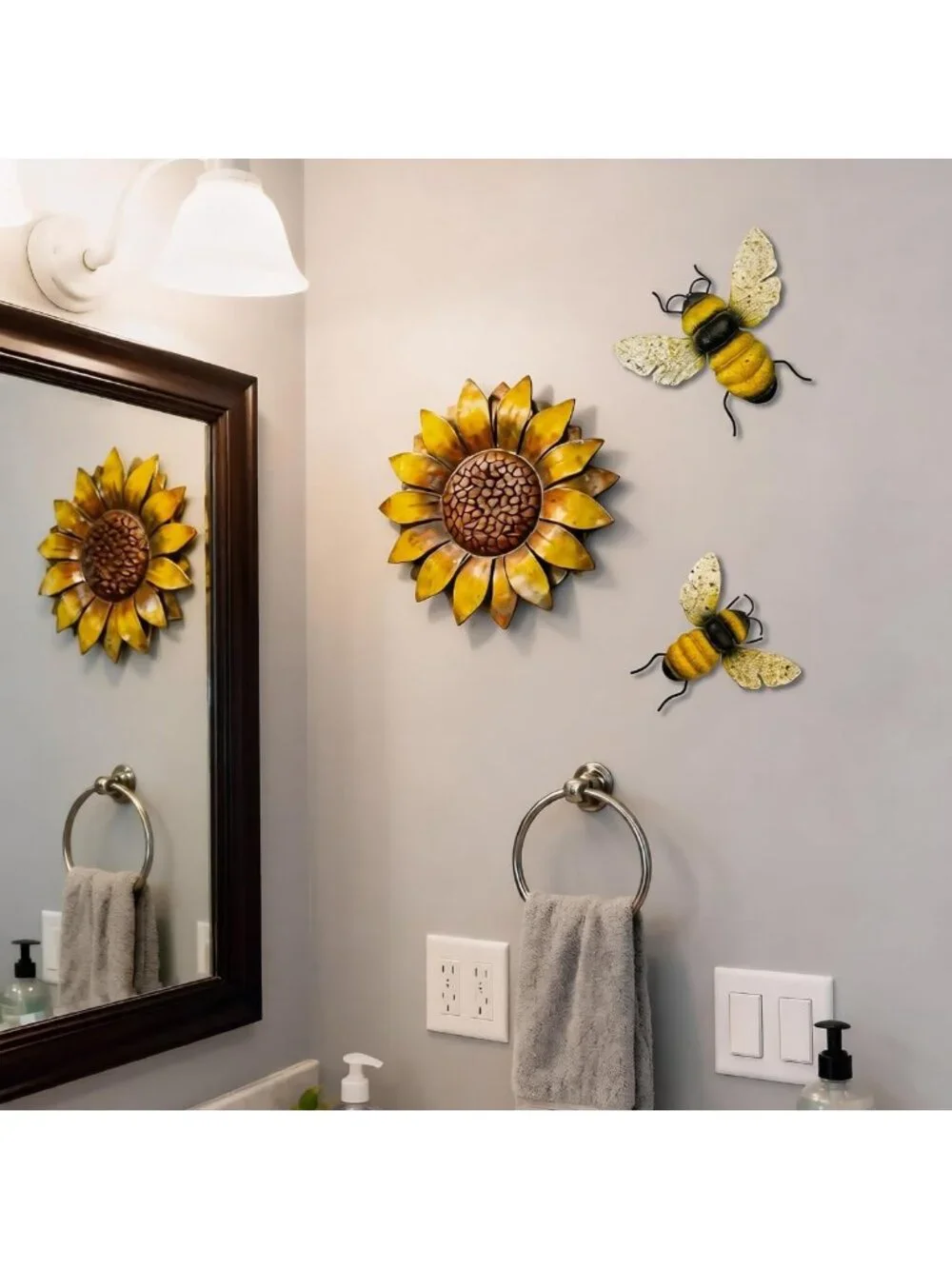 Metal Bee Wall Art Set - 2Pcs Outdoor Garden Decor, Bumble Bee Home & Yard